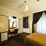Pasha Hotel Otel 3*