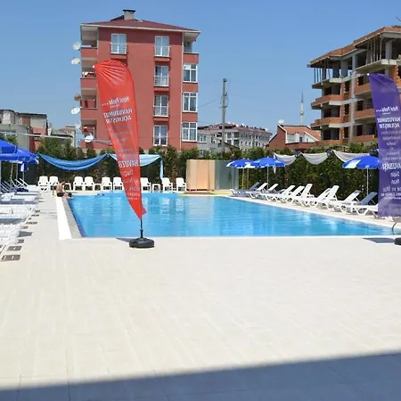 Pasha Hotel Otel 3*