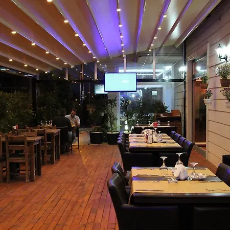 Pasha Hotel Otel 3*